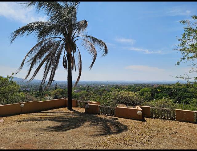 5 BEDROOM HOUSE FOR SALE IN SAFARI GARDENS